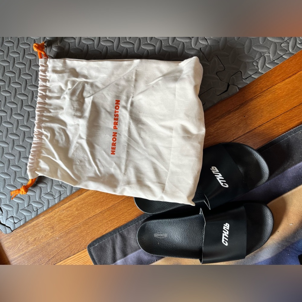 Heron Preston leather sandals